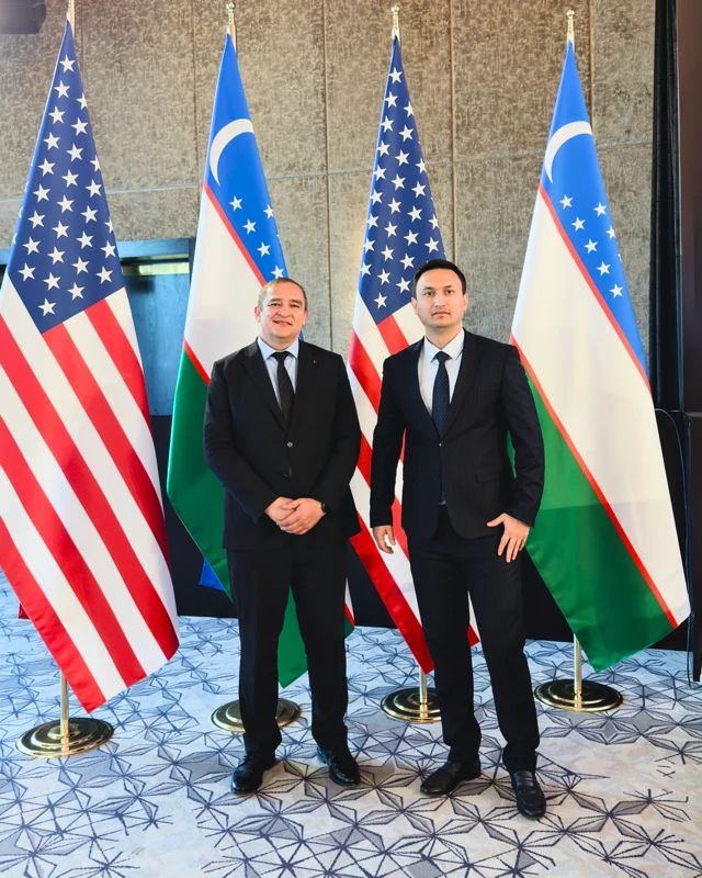 ABACUS Law Firm partners Rustam Akramov and Umidjon Olimjonov at the C5+1 business programme, Samarkand, 19 October 2026